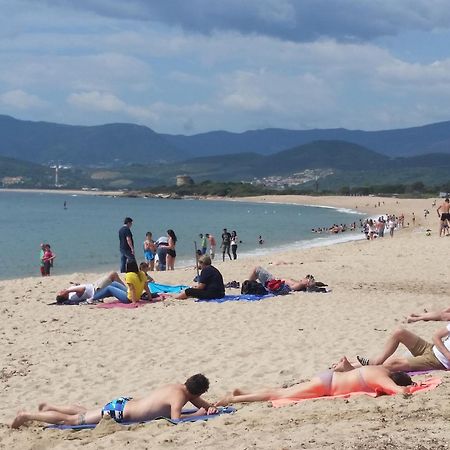Plage Miramar La Londe-les-Maures Kültér fotó